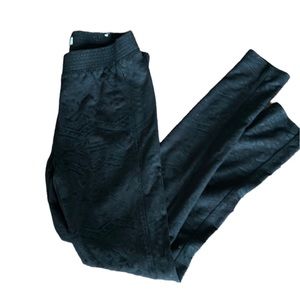 Mudd Black Textured Leggings Medium